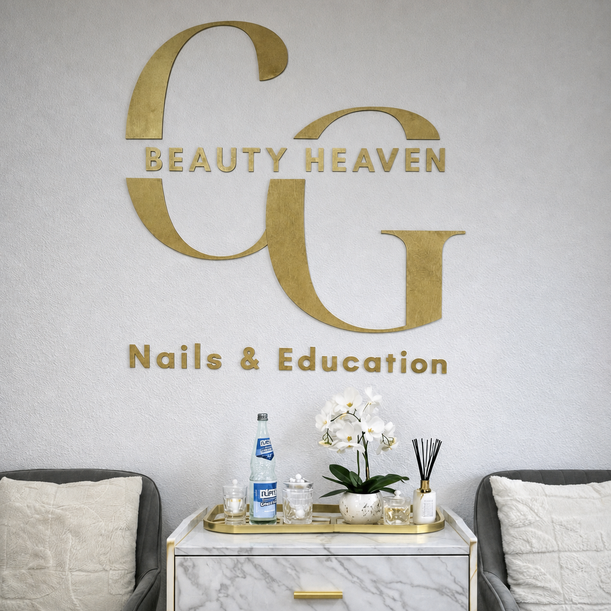 Beauty-Heaven-Wandlogo als Beispiel für Branding und Corporate Design